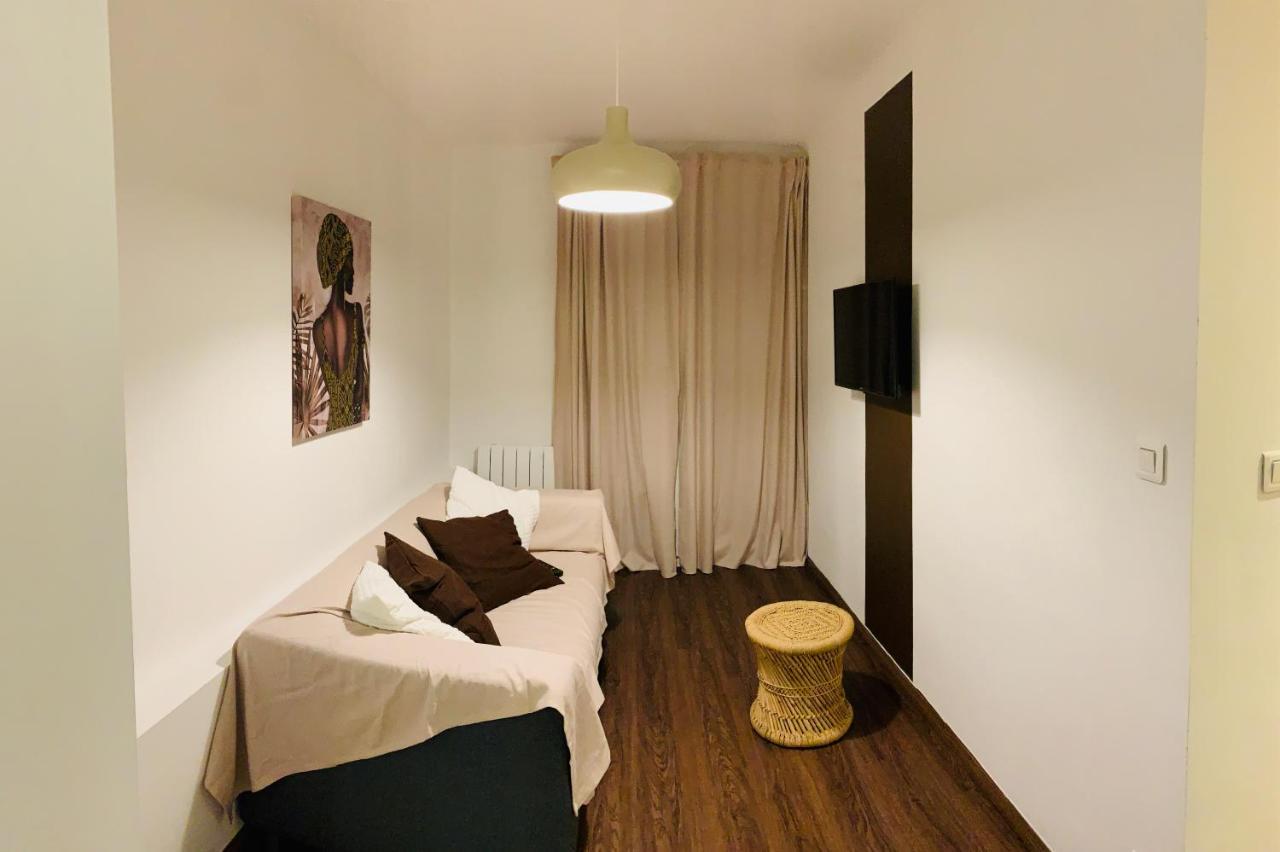 Rose Appartement Manosque Bagian luar foto