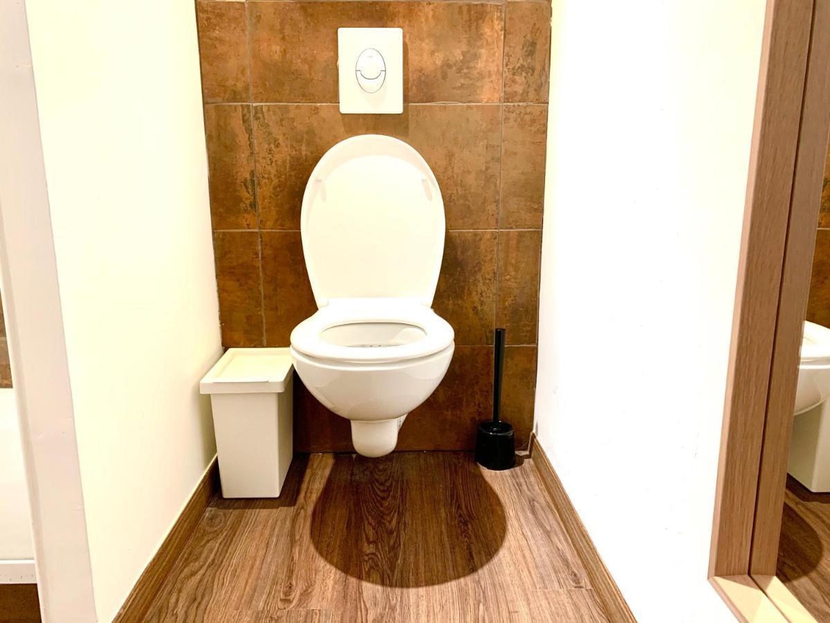 Rose Appartement Manosque Bagian luar foto