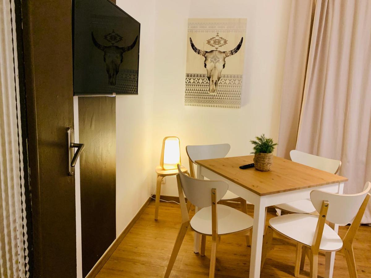 Rose Appartement Manosque Bagian luar foto