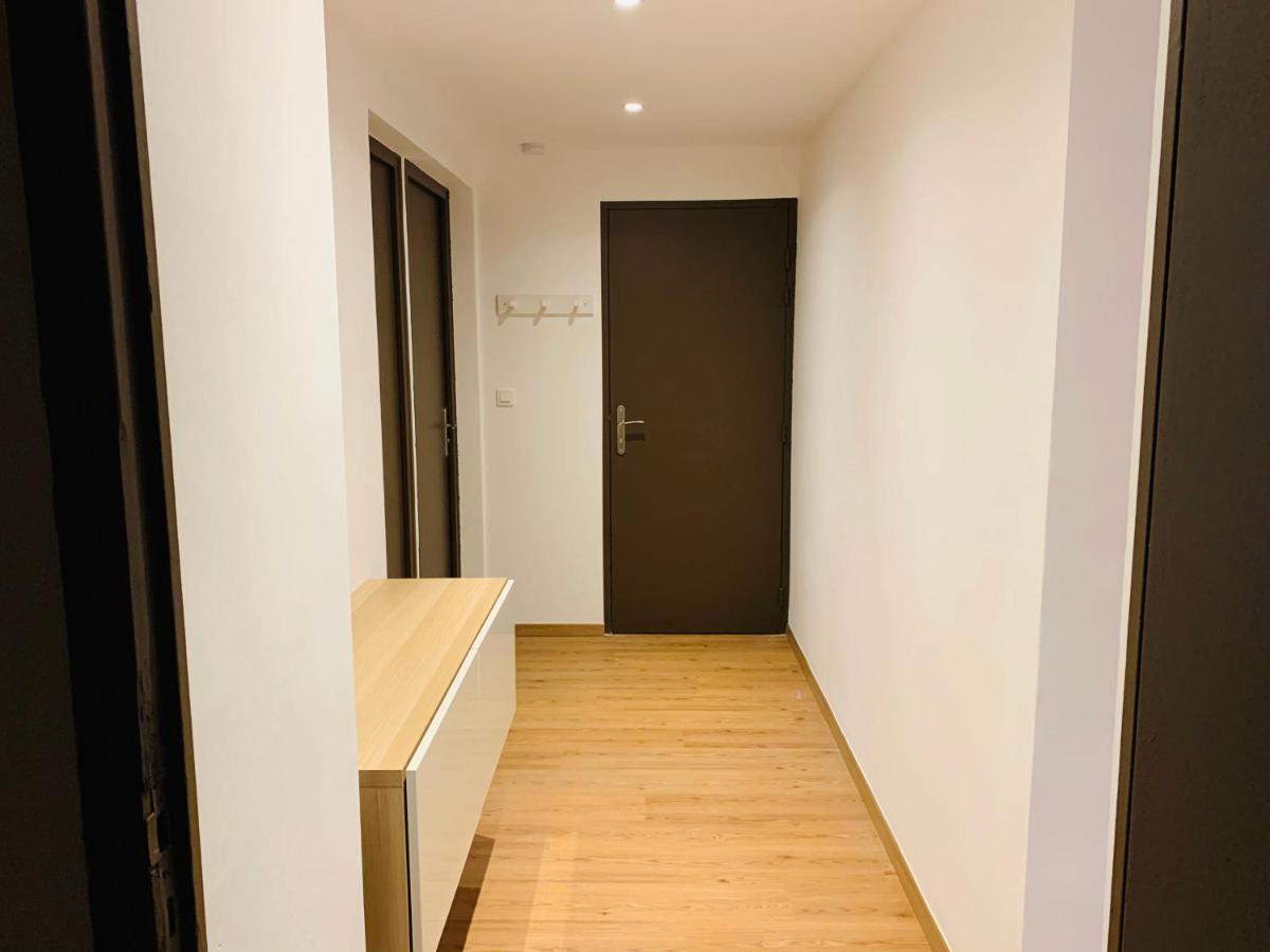Rose Appartement Manosque Bagian luar foto